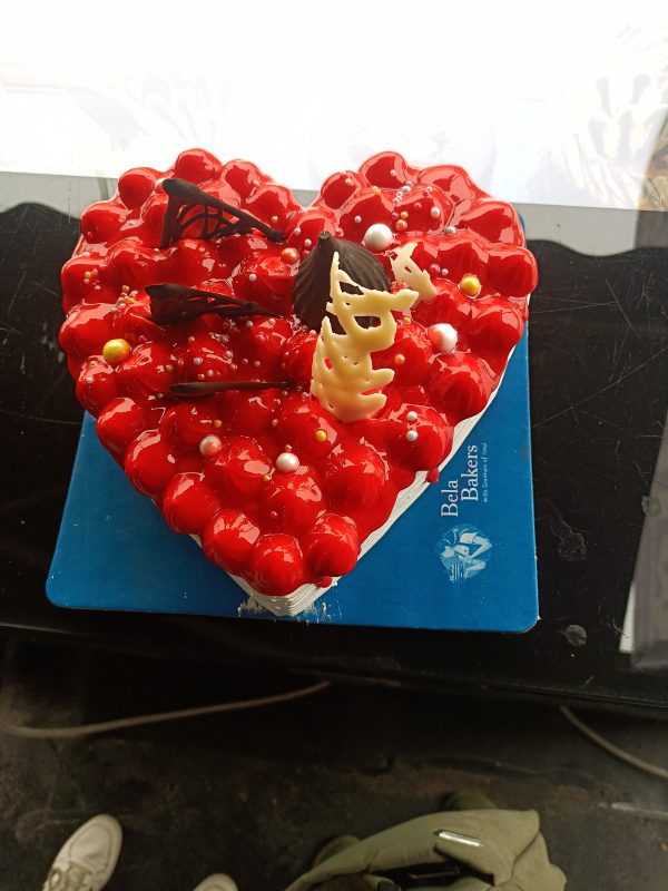 Strawberry Heart Cake